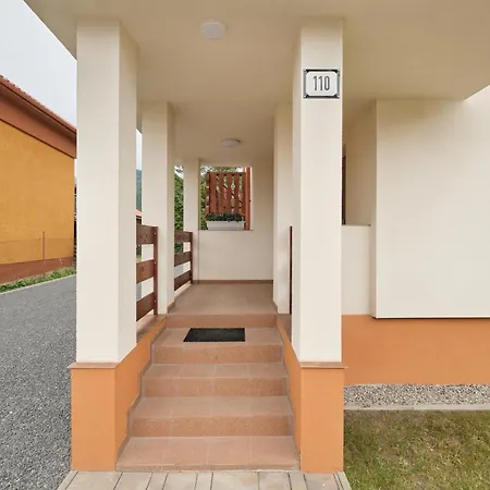 Lehotski Pavčina Lehota